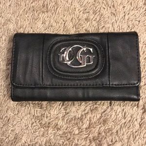 Guess wallet!